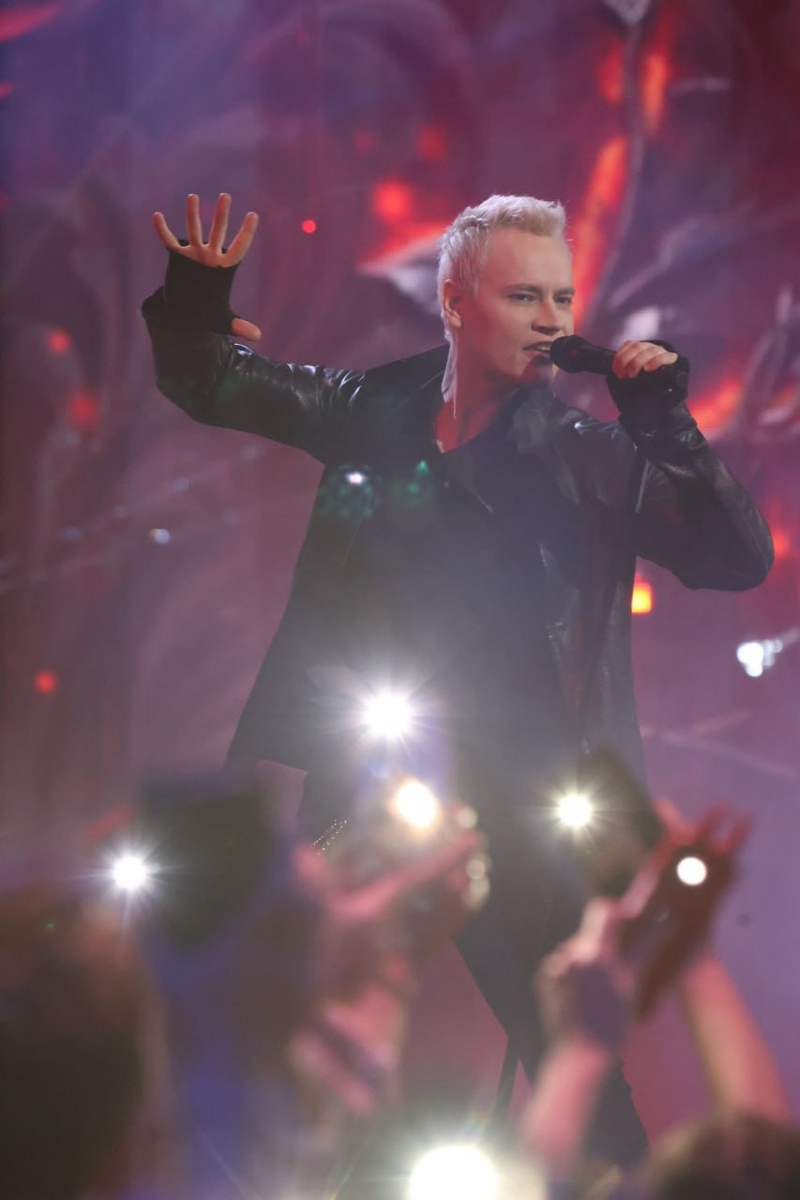 SHAMAN бесподобен! Из интернета 