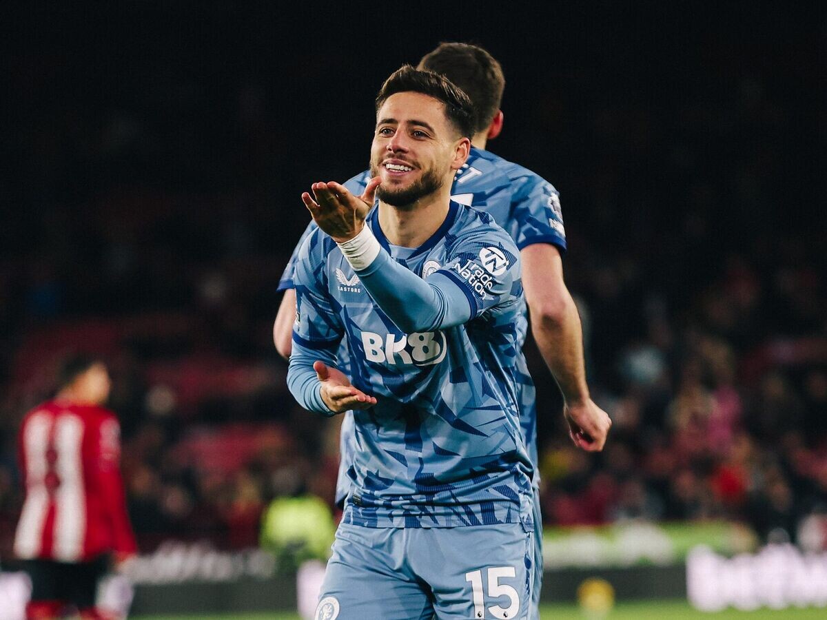    Футболист "Астон Виллы" Алекс Морено | © Фото : Пресс-служба ФК "Астон Вилла"