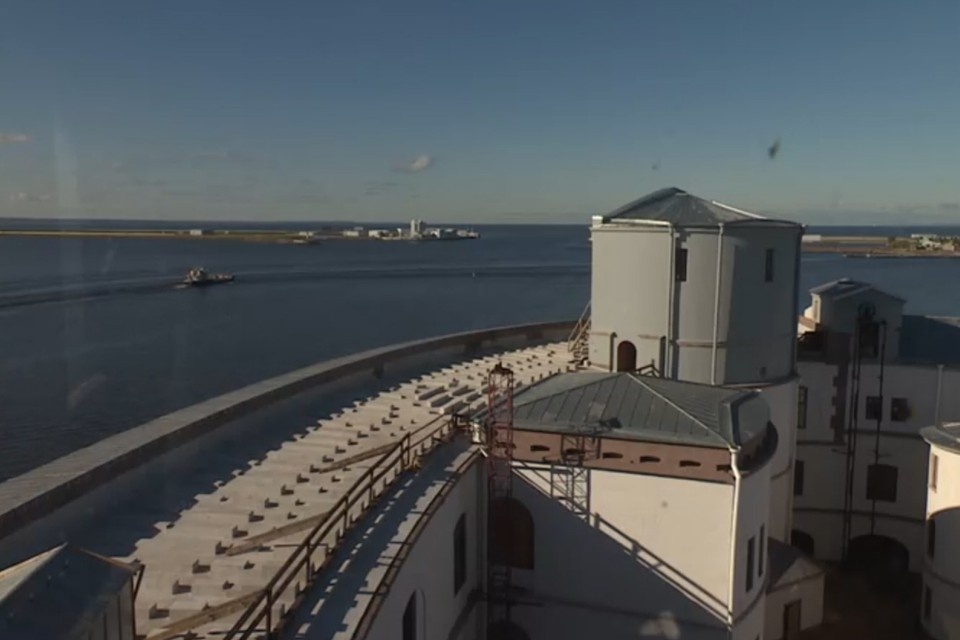    Реставрацию планируют завершить к концу 2026 года. Фото: tvspb.ru