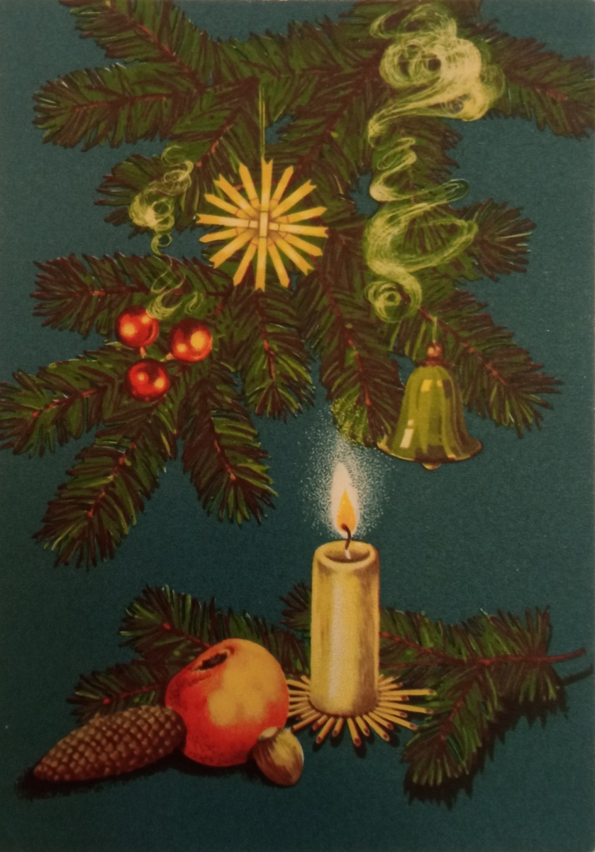 Одна из моих любимых открыток (ГДР, 1964 год). На обратной стороне напечатаны поздравления сразу и с Рождеством и с Новым годом. Тут не только звезда соломенная, но и подсвечник тоже (хотя с точки зрения пожарной безопасности это нечто). 