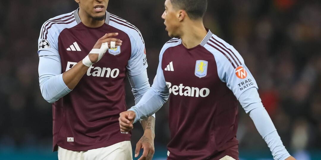 «Астон Вилла» и «Лион» лидируют после побед, «Мидтьюлланн» отстал