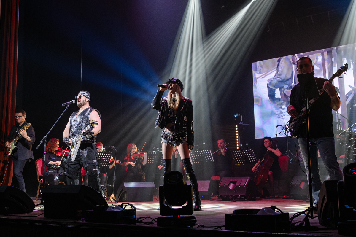  Akvatoriya & RockAvatar.