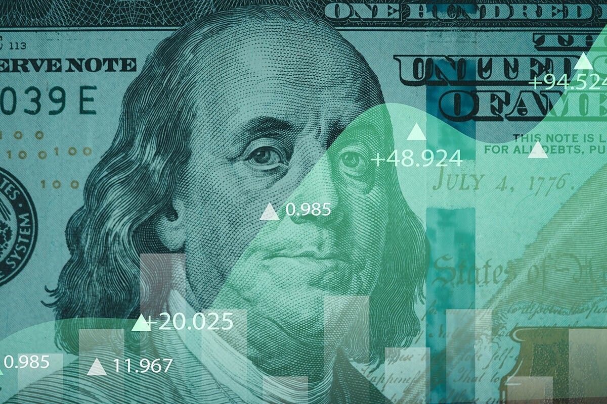 Доллар в 2026 году может подскочить. Но есть факторы. Источник: Dilok Klaisataporn / Shutterstock / FOTODOM📷
