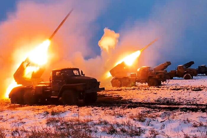 Армия России штурмует Святогорск на Славянском направлении. Обложка © ТАСС / Пресс-служба Минобороны РФ