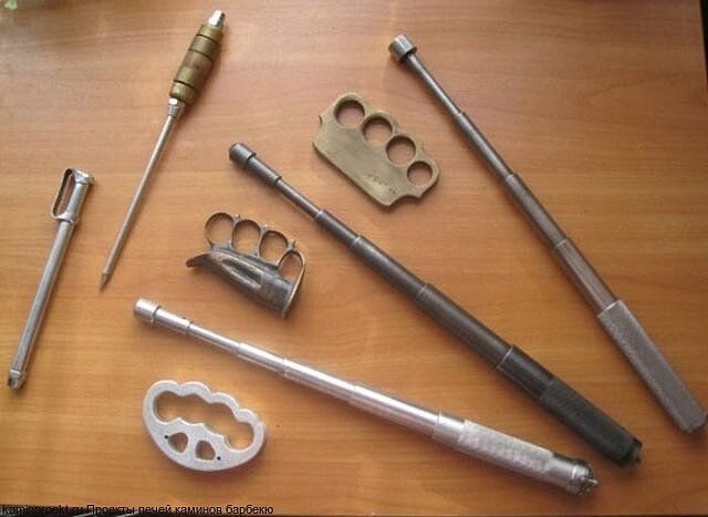 Кастеты и телоскапичка (фото из интернета)