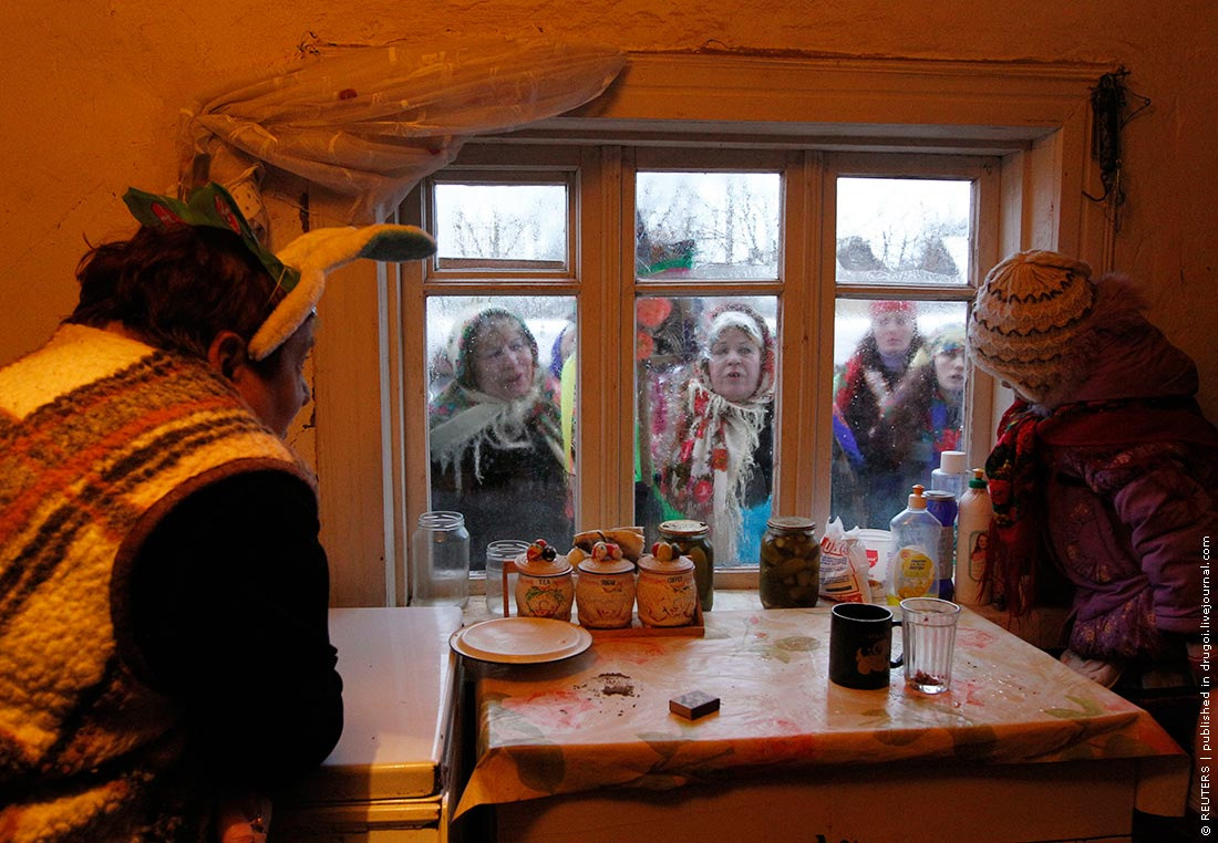 Колядки... когда поют обрядовые песни. История древней традиции.