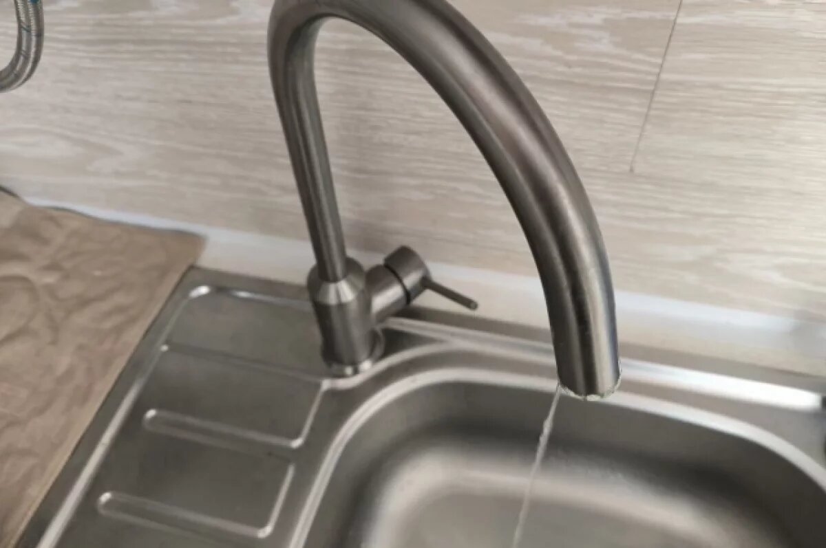    В Тольятти жене бойца СВО коммунальщики насчитали почти 100 тысяч за воду