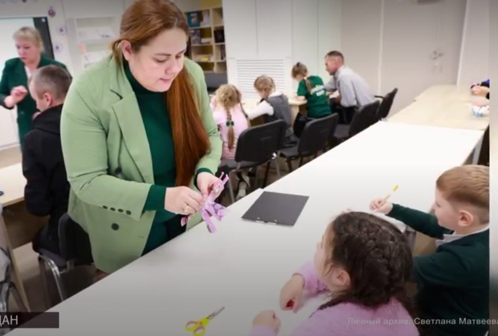   Библиотекарь за работой / Фото: из личного архива Светланы Матвеевой