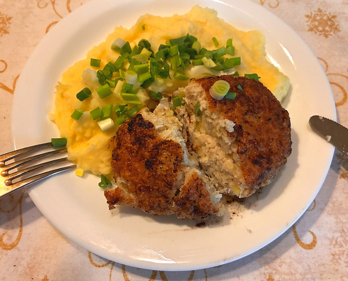 Котлеты из щуки на сковороде