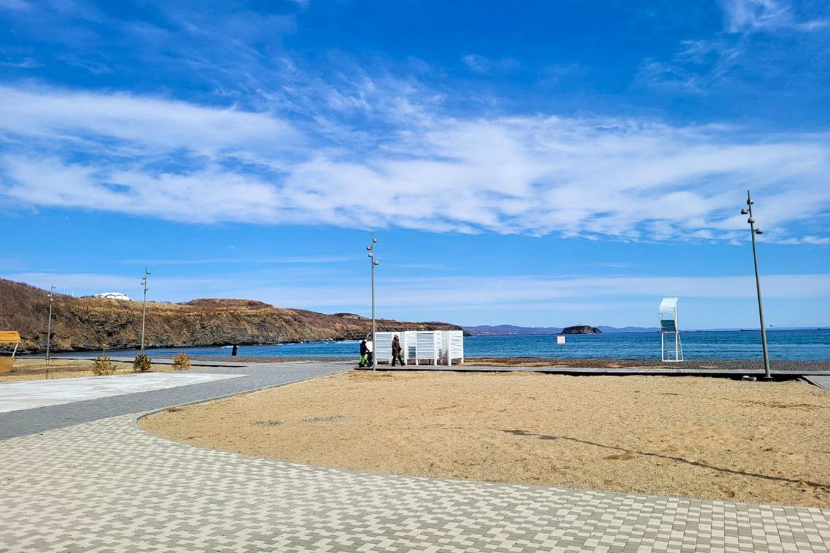 Проект включает строительство туристического комплекса на Русском острове с гостиницей, домами, кафе, бассейном и зонами отдыха.  Фото: Фото: ФедералПресс / Анна Миронова