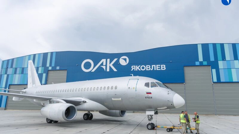     Импортозамещенный самолет SJ-100. uacrussia.ru