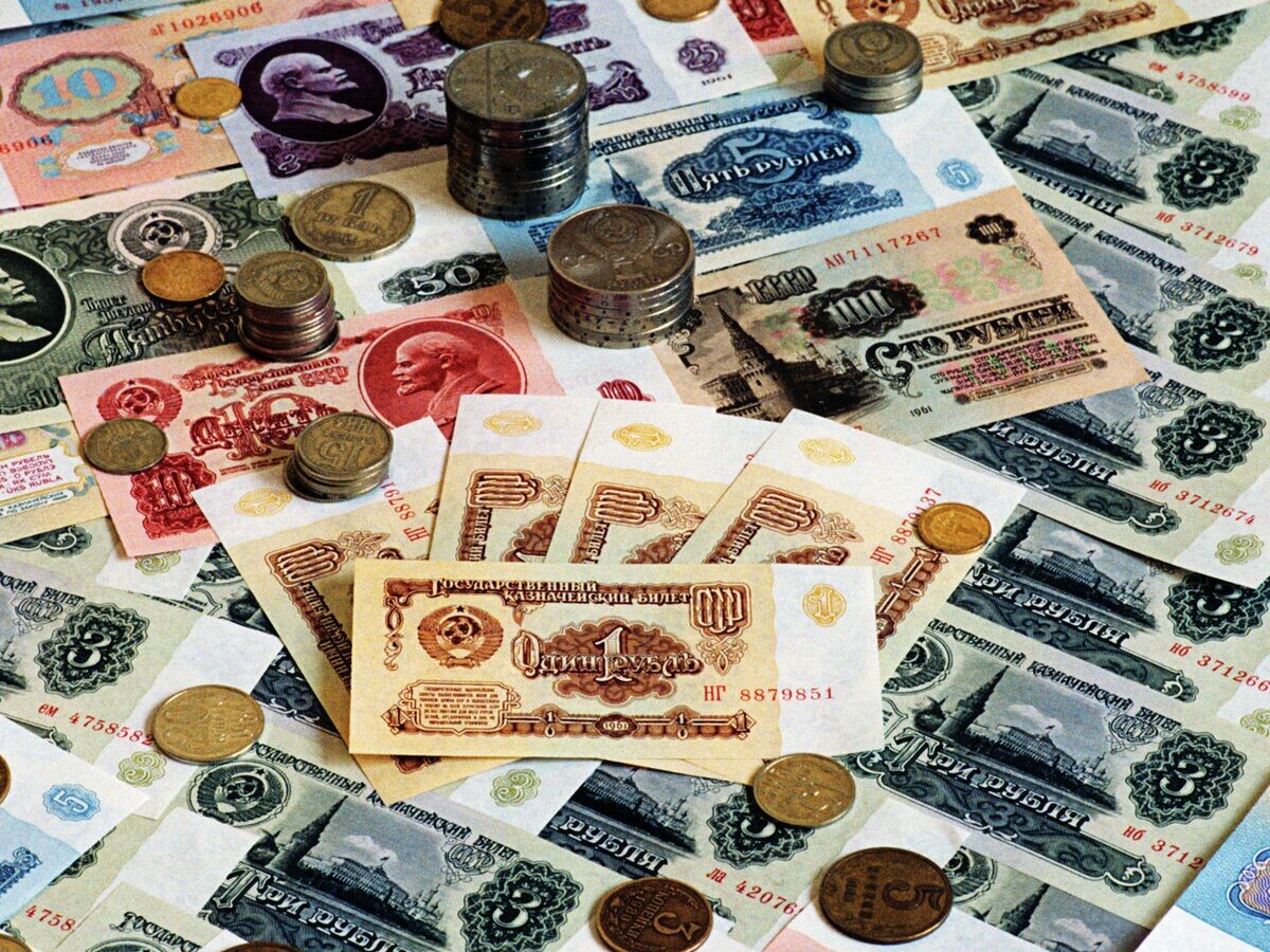    Советские денежные знаки образца 1961-1992 гг. | © РИА Новости / Юрий Простяков