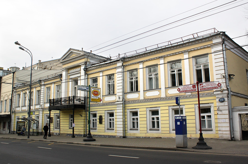 Источник: https://www.izi.travel/nl/browse/942de3fa-9c3d-486e-b713-a32e1ee63d76