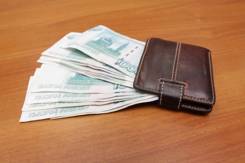    Дроппера обязали вернуть деньги обманутому новосибирцу. Александр ЧЕРНЫХ