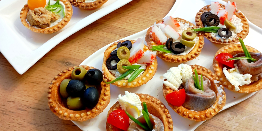 Чем наполнила тарталетки. Обед в морозный день: суп с гречкой и плов на печке