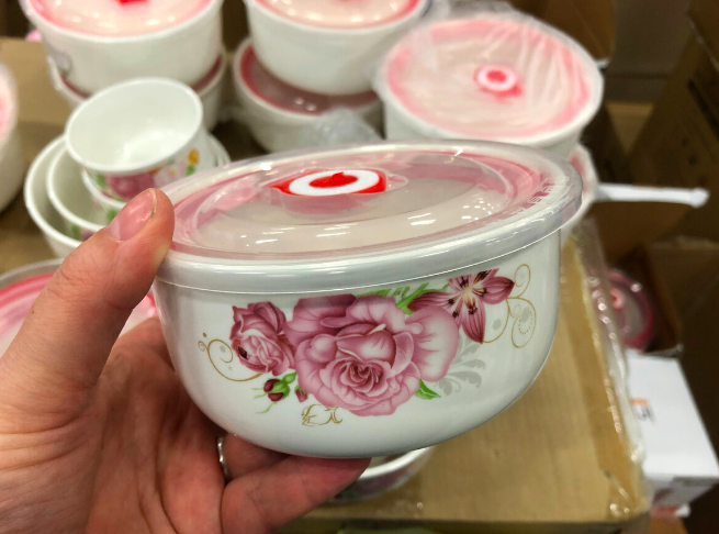 ПОПОЛНЕНИЕ В СВЕТОФОР НОВОГО АССОРТИМЕНТА ПОСУДЫ И И ДРУГИХ ТОВАРОВ ДЛЯ КУХНИ. НОВИНКИ ДЛЯ ДОМА И БЫТОВОЙ ХИМИИ