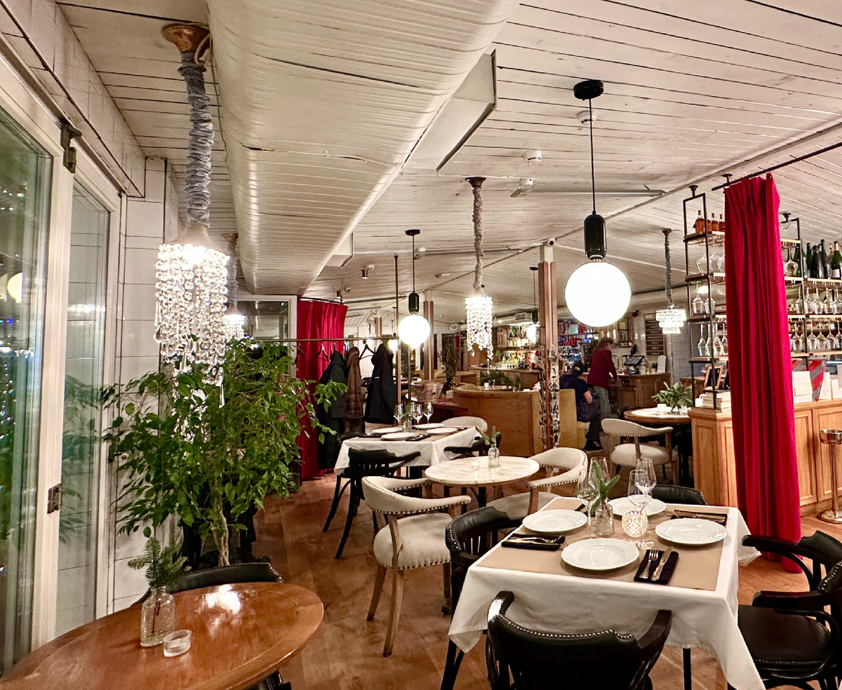 Ресторан «Счастье» на Итальянской. Фотография автора канала