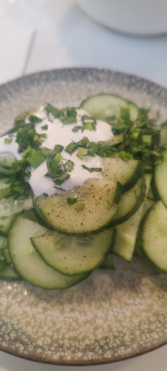 Огурцы, к слову, были какие-то водянистые