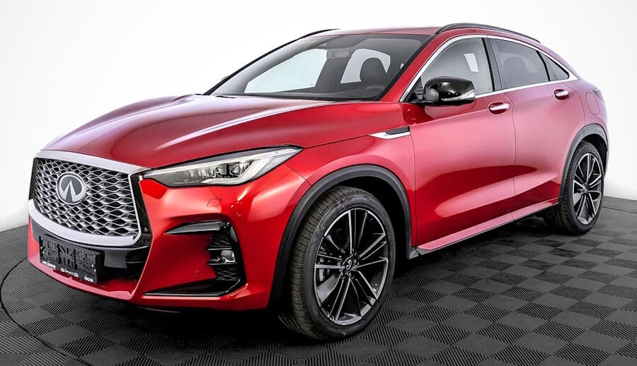 Дилер в Москве до сих пор не может продать японские кроссоверы 2021 года выпуска