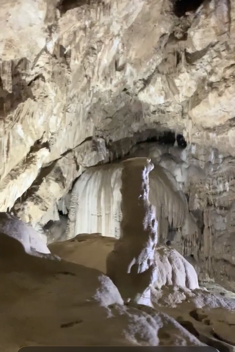 Новоафонская пещера