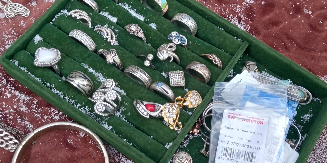 Рязанская барахолка удивила ассортиментом!