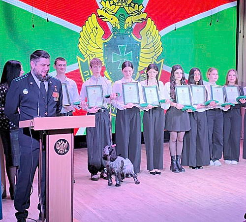    Выступает А.Н. Трубников. / ФОТО автора Администратор