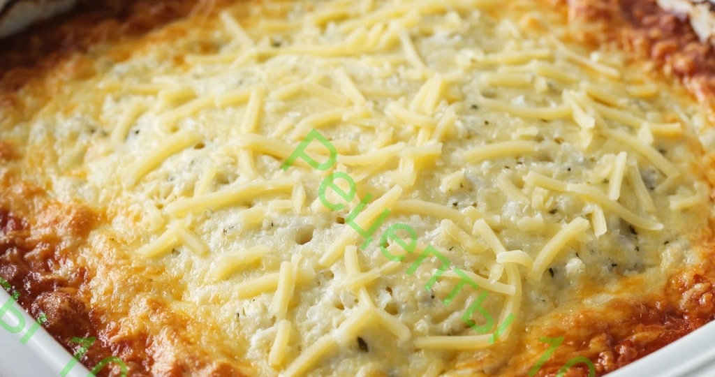 Картофель запеченный с фаршем (пирог).