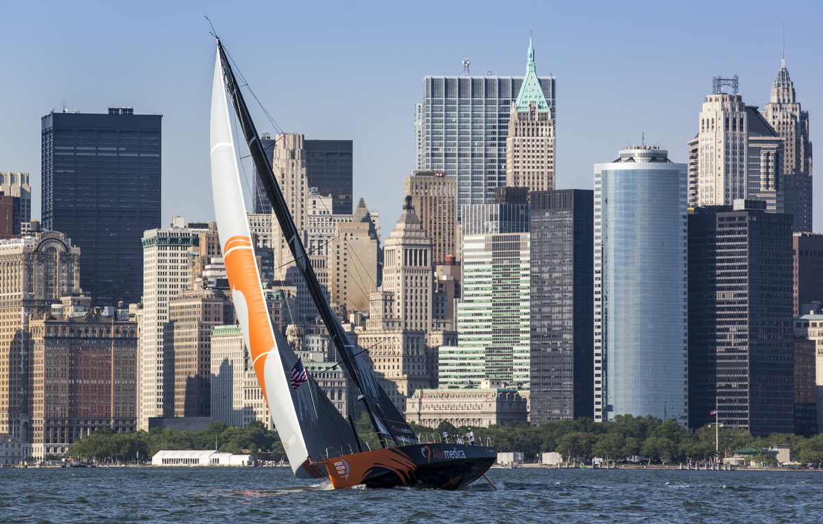    Абу-Даби, ОАЭ  Daniel Forster/Team Alvimedica/Volvo Ocean Race via Getty Images