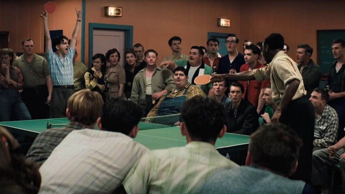    «Марти Великолепный» наоборот отличное, динамичное, затягивающие кино, которое явно наполучает наград (номинации на «Оскар» уже есть) и отлично чувствует себя в прокате.