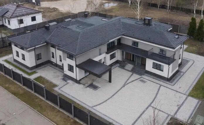    Сгенерировано AI