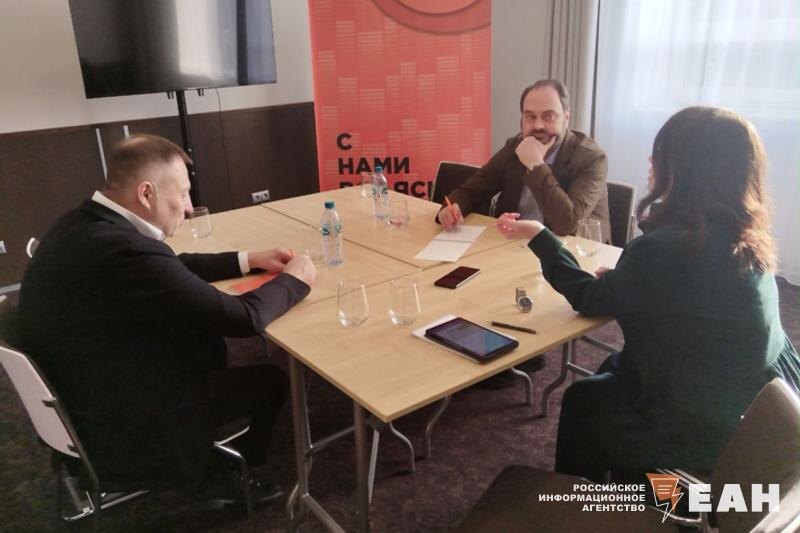    ЕАН. Круглый стол в рамках проекта «Простой вопрос»