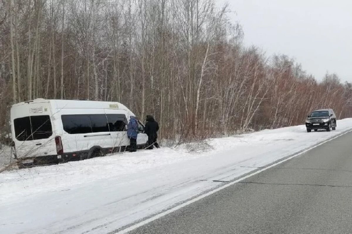    Человек пострадал в ДТП с рейсовым автобусом на трассе в Бурятии