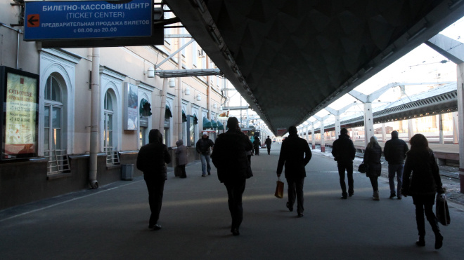 На Московском вокзале в Петербурге задержали двух мужчин в федеральном розыске