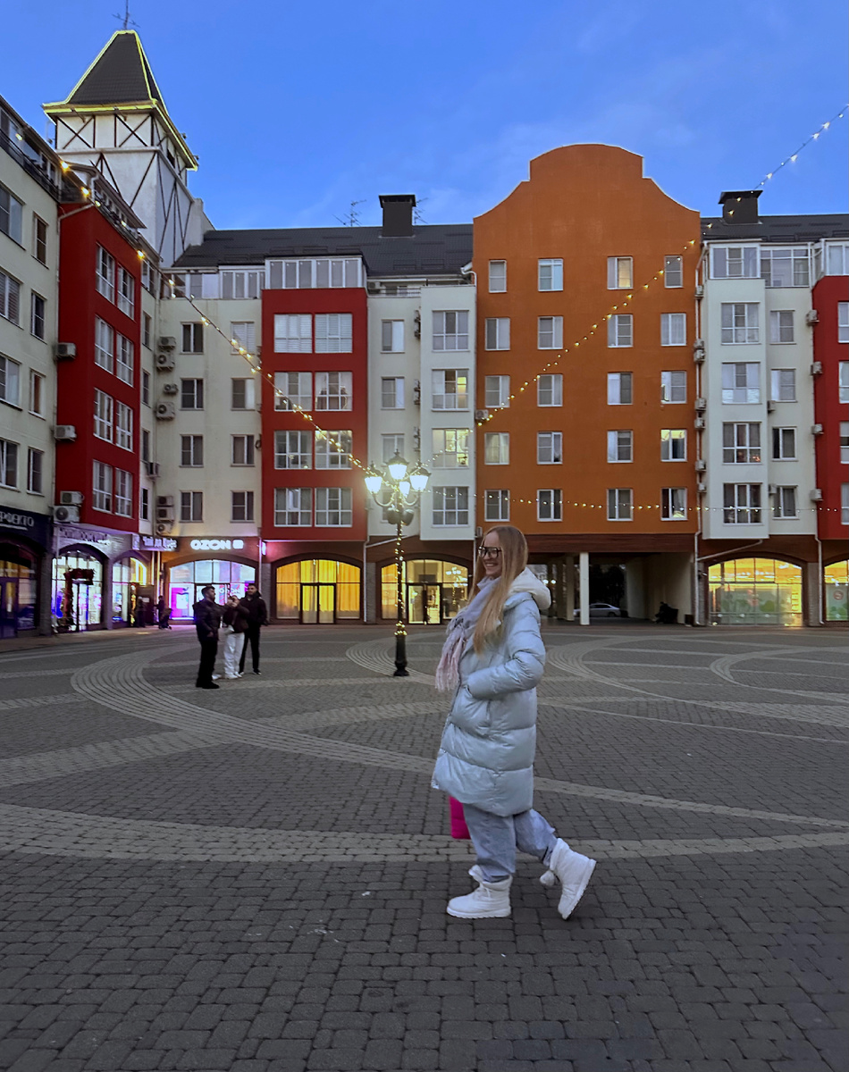 Оксана Анатольевна Кустова. Ментор, коуч, кукухотерапевт.