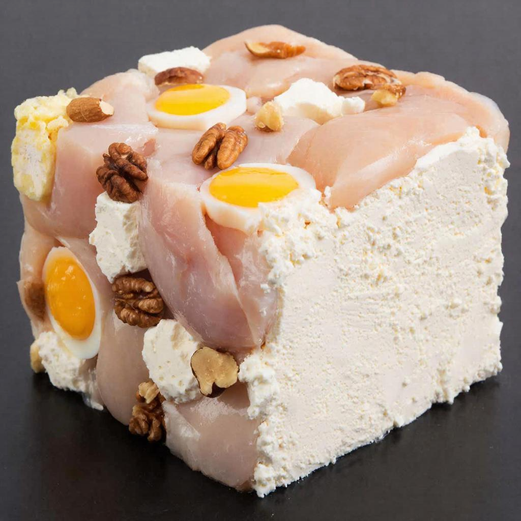 «Развенчиваем миф №1»: Протеин — это не химия из подпольной лаборатории. Это просто сушёная еда.

