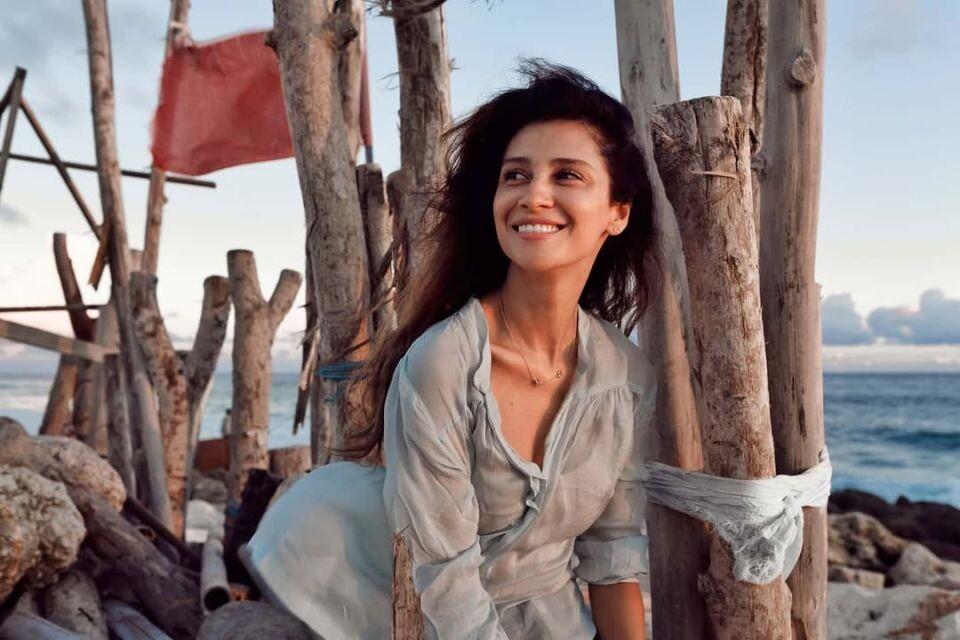    Равшана Куркова. Источник: @rav_shana*