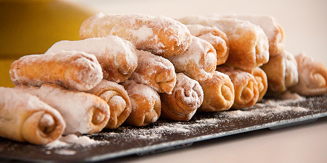 «Сигаретки» по-дагестански. Почему в Москве так любят этот кавказский десерт