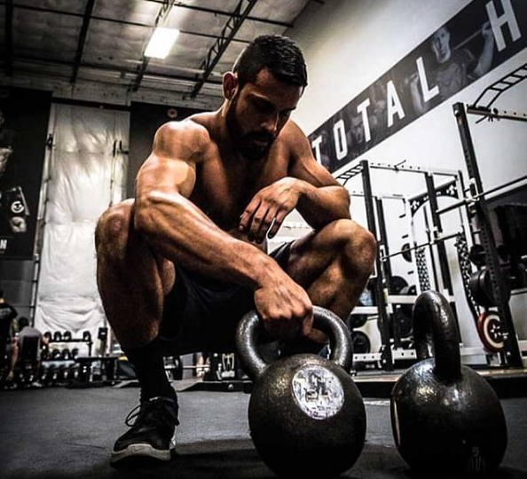 🔥 ТОП-5 упражнений с гирей для НАЧИНАЮЩИХ 🏋️‍♂️