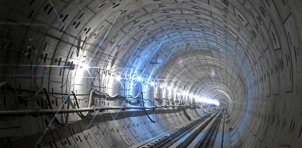 Владимир Ефимов: около восьми километров тоннелей проложили в столичном метро в 2025 году