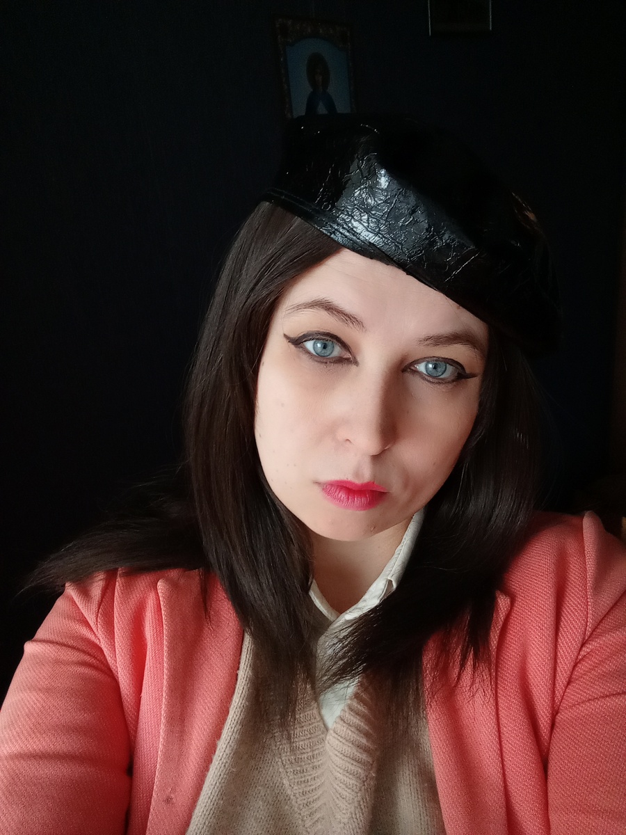 Евгения Саженцева дипломированный теолог и психолог 