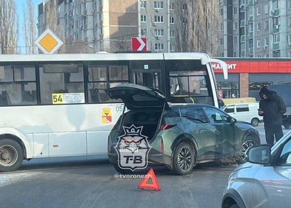     Фото: https://t.me/typicalvoronezh