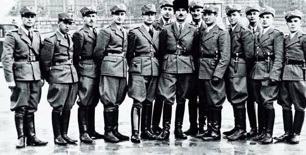 Офицеры «Карпатской Сечи». 1939 г.