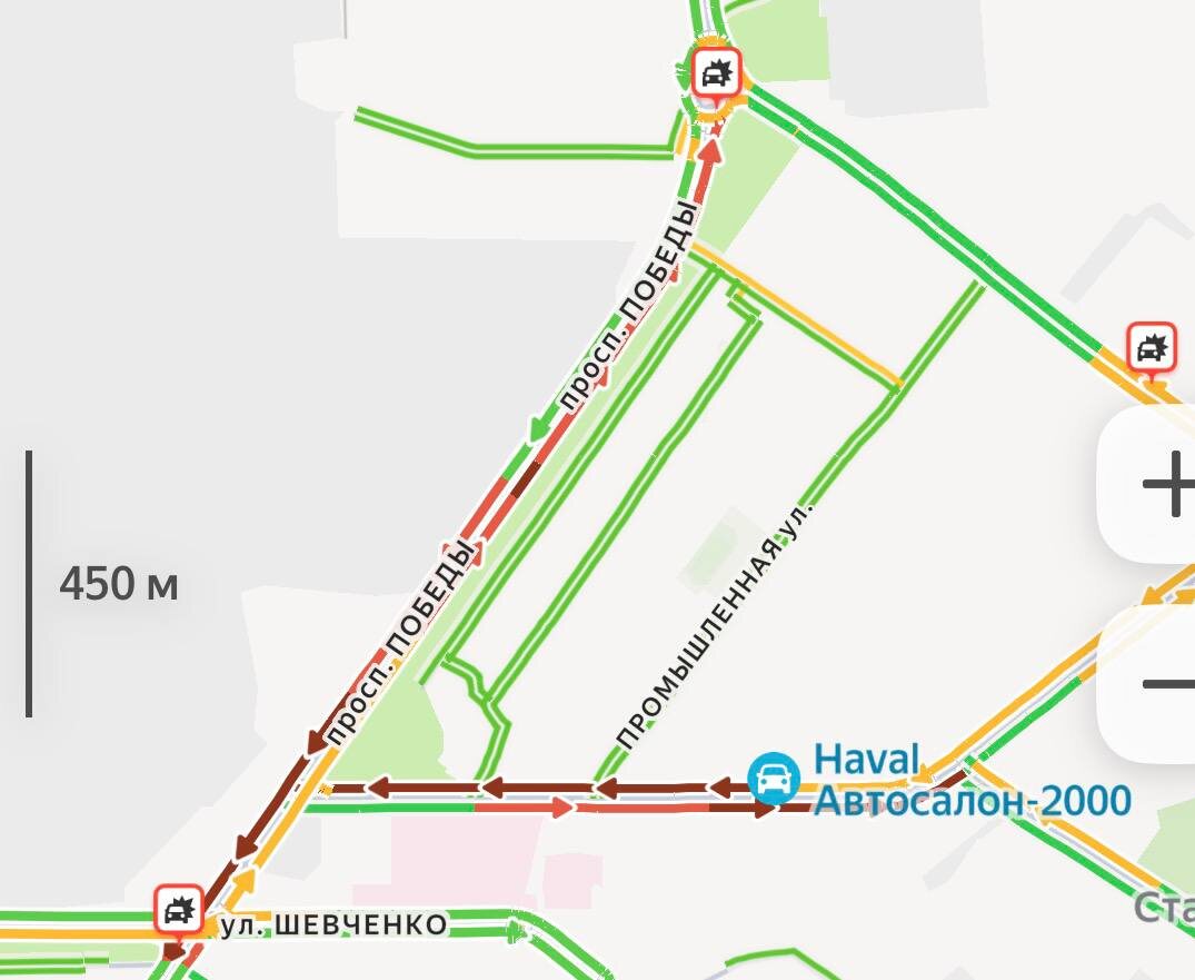    Оренбург встал в обеденных пробках: ситуация на дорогах