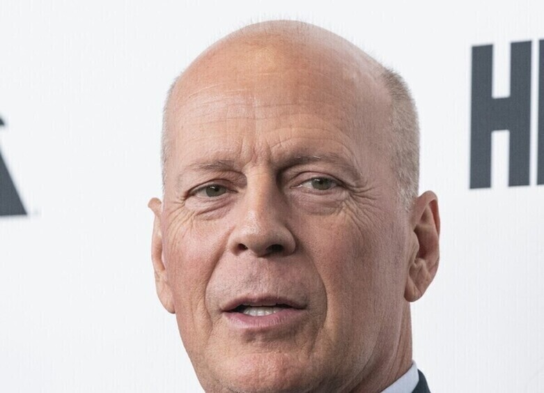     Брюс Уиллис