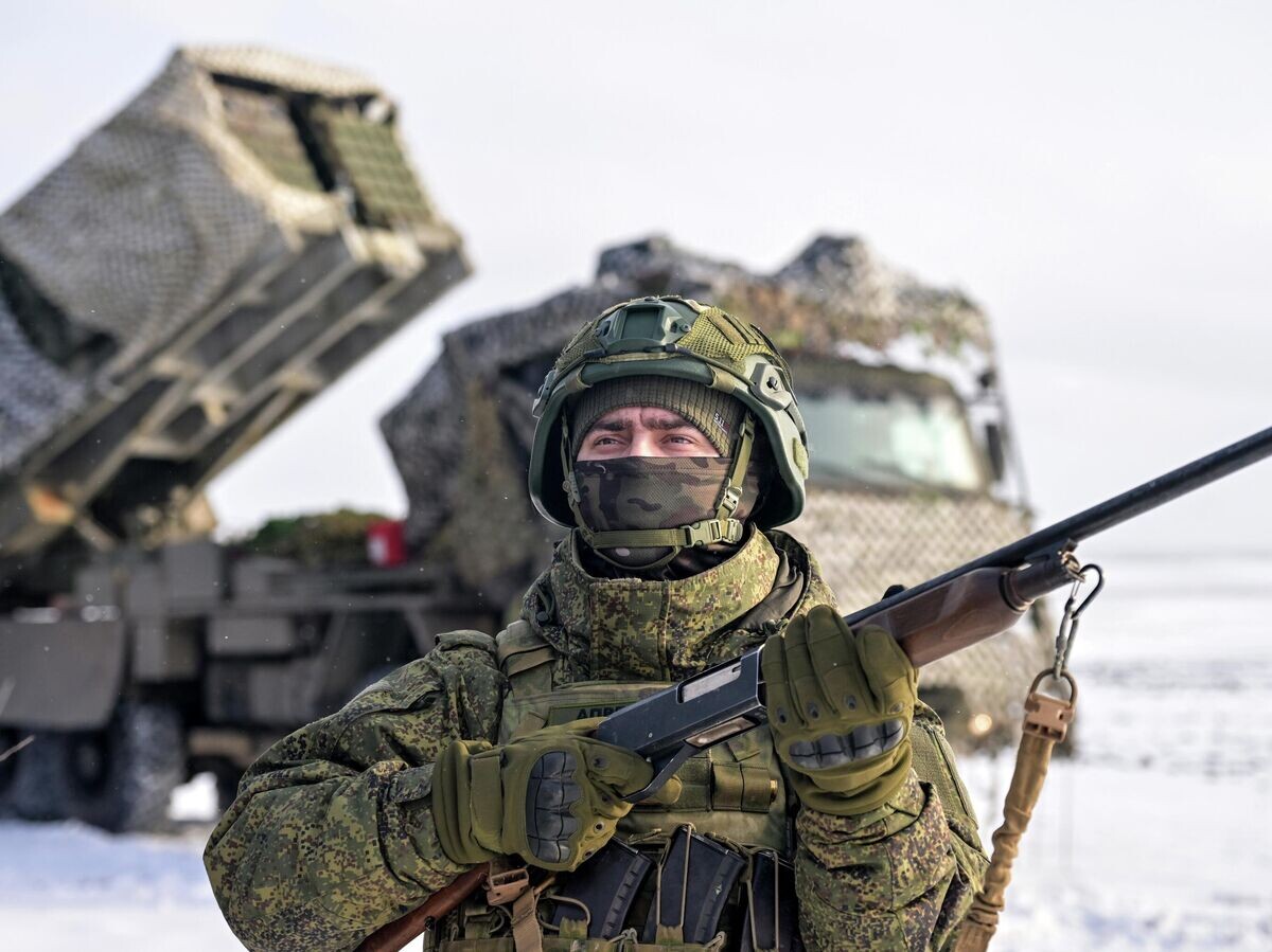    Российский военнослужащий в зоне проведения спецоперации | © РИА Новости / Евгений Биятов