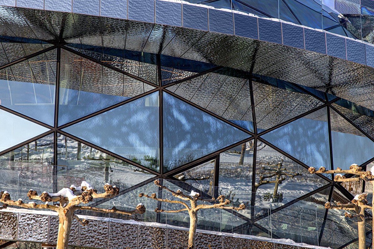 Задизайнили кафе в парке Галицкого