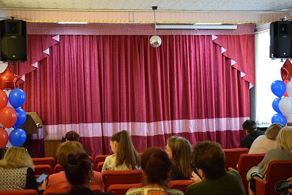    Фото Е.Врублевской Елена Евстратова