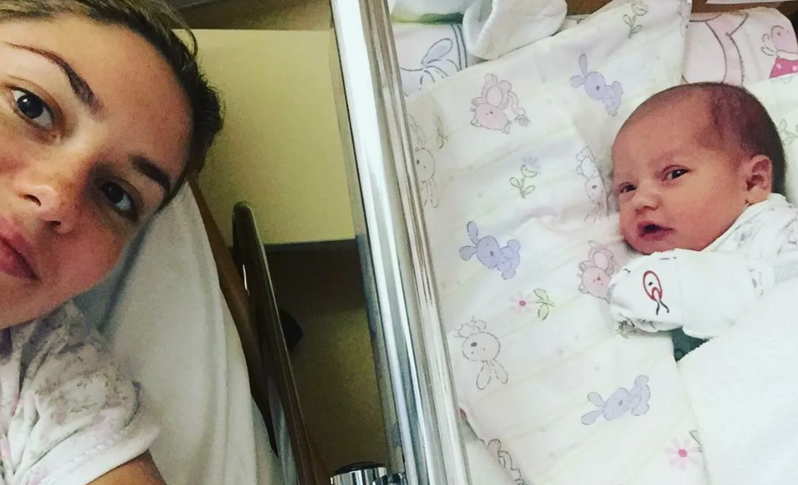 Агата Муцениеце после родов из открытого источника яндекс фото