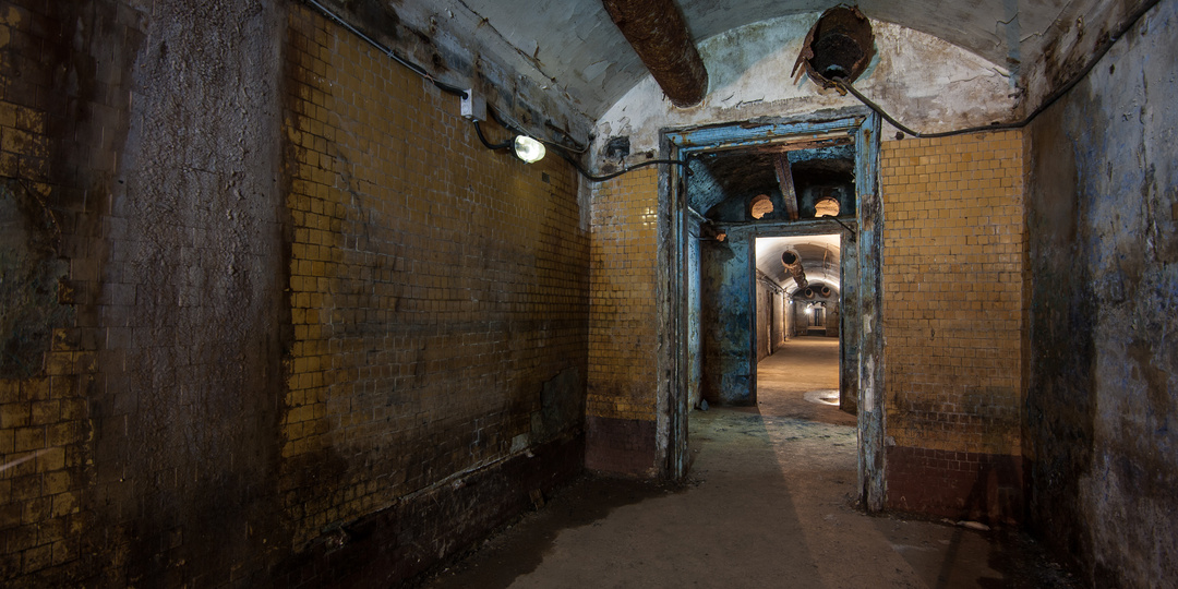 Немецкий след в советском бункере: загадка, которую я нашел в душевой