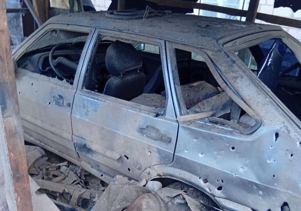    Автомобиль оказался поврежден в результате атаки ВСУ